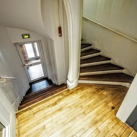 Apartment Louvre Bourse Center Paris